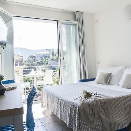 Residence San Valentino Finale Ligure Kültér fotó